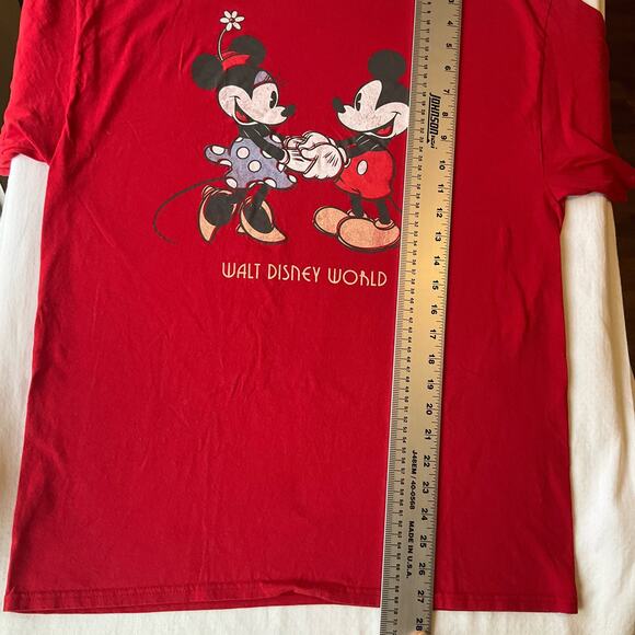 Disney Women’s Short Sleeve T-shirt size L, Red, Mickey & Minnie Mouse - Picture 4 of 7